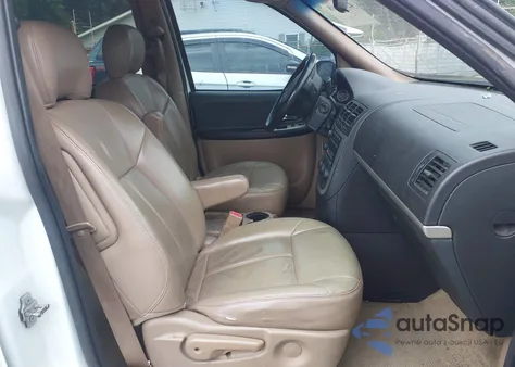 2005 Pontiac Montana Sv6 Fwd z USA, uszkodzony, nr VIN 1GMDV33L85D176851